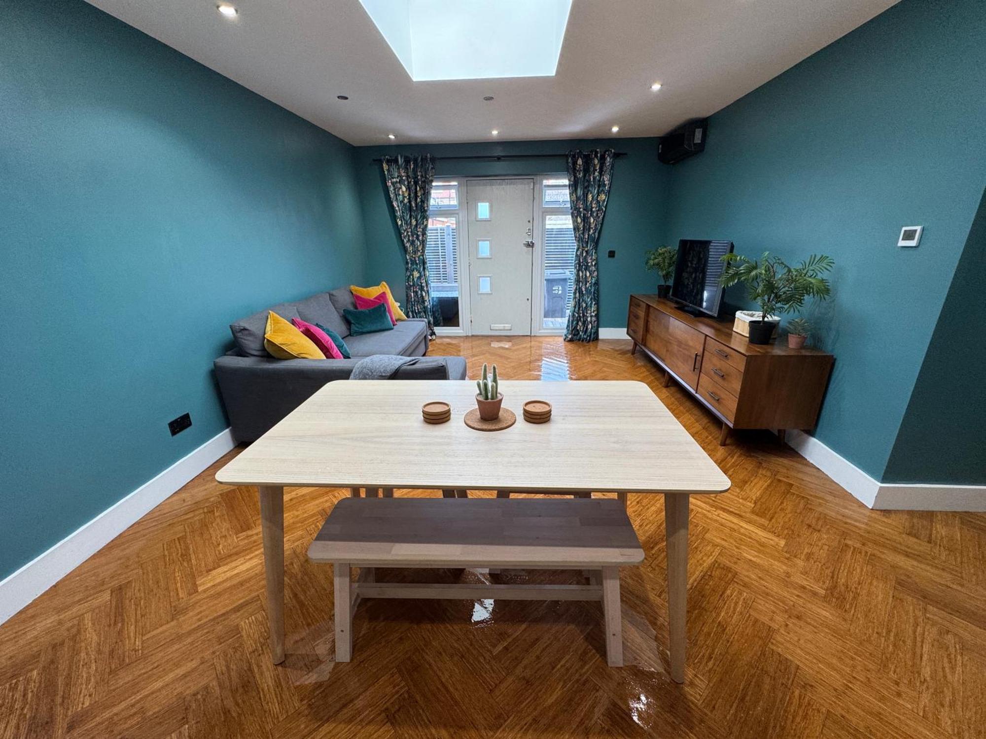 Streatham House - 2 Bedroom - Sleeps 6 - Free Wifi Streatham Vale 外观 照片